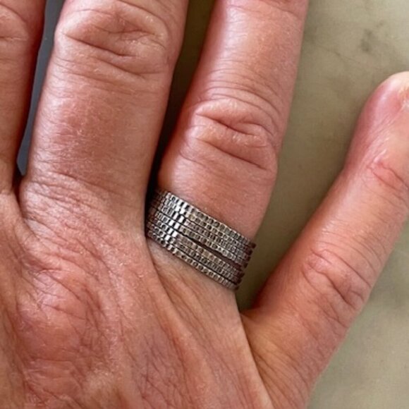 Silver Hammered Stacked 7 Banded Joined Ring Size 6.5 - Picture 6 of 14
